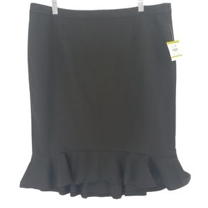 Ann Klein NWT Ruffled Skirt in Onyx Size 14 Fully Lined